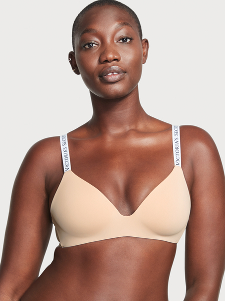 New arrival Limited stock T shirt padded Bra wireless Cup Size A B COLOUR:  White SiZe 32:34:36:38 Discount price:1299