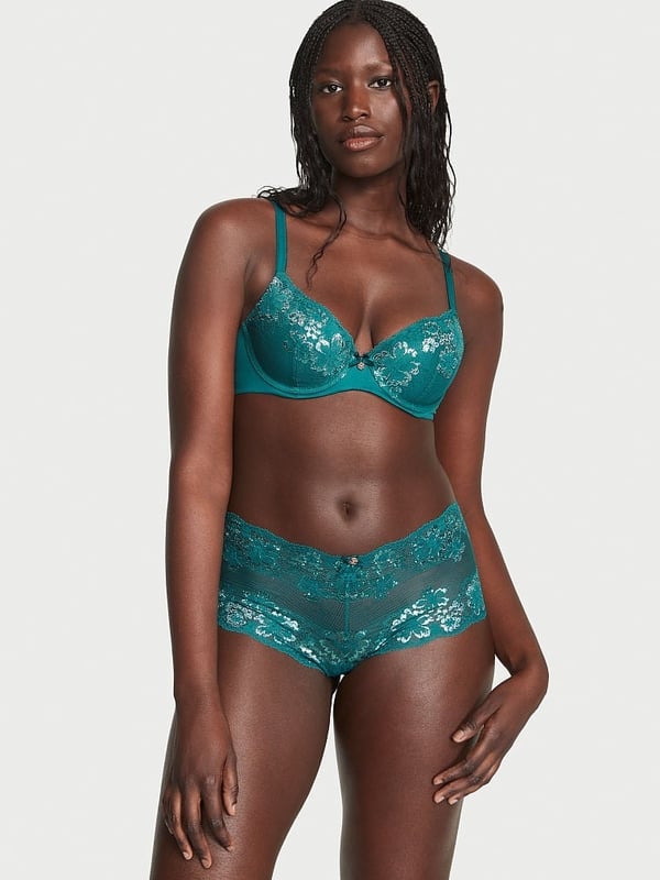 Lacy Bras: The Perfect Blend of Comfort and Style – Risette Lingerie