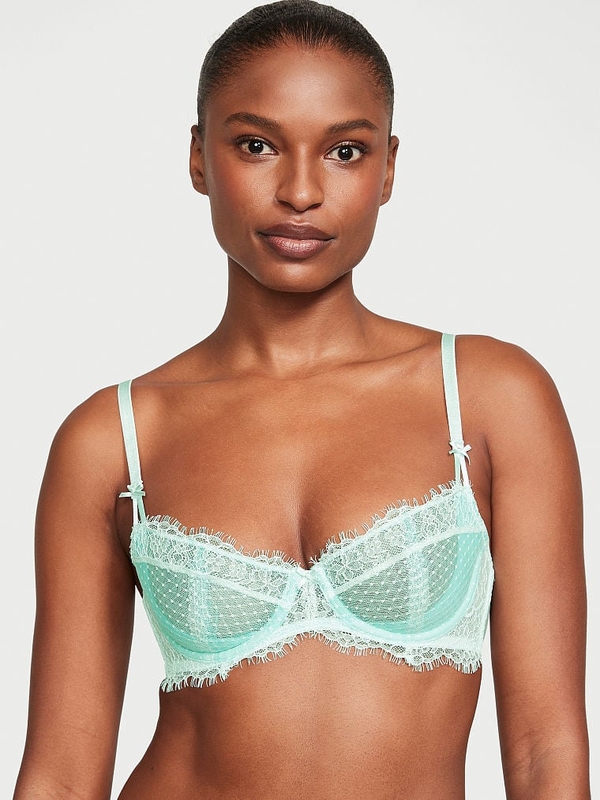 https://www.victoriassecret.com.sa/assets/styles/VS/11238748/image-thumb__2592427__product_zoom_large_800x800/11238748_6A24_112387486a24_om_f.jpg